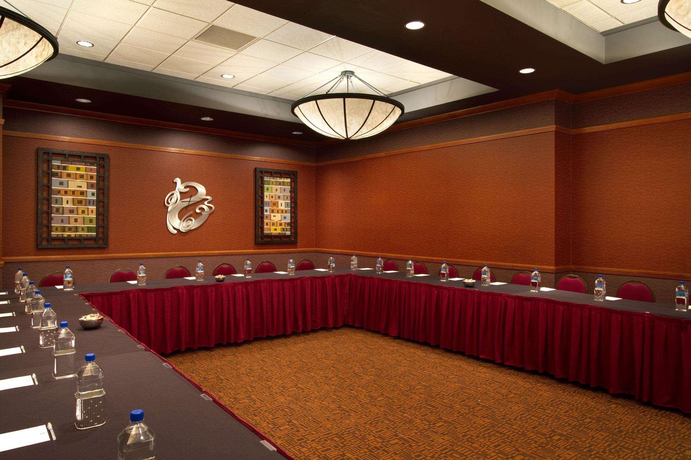 Embassy Suites North Charleston Airport Hotel Convention Bagian luar foto