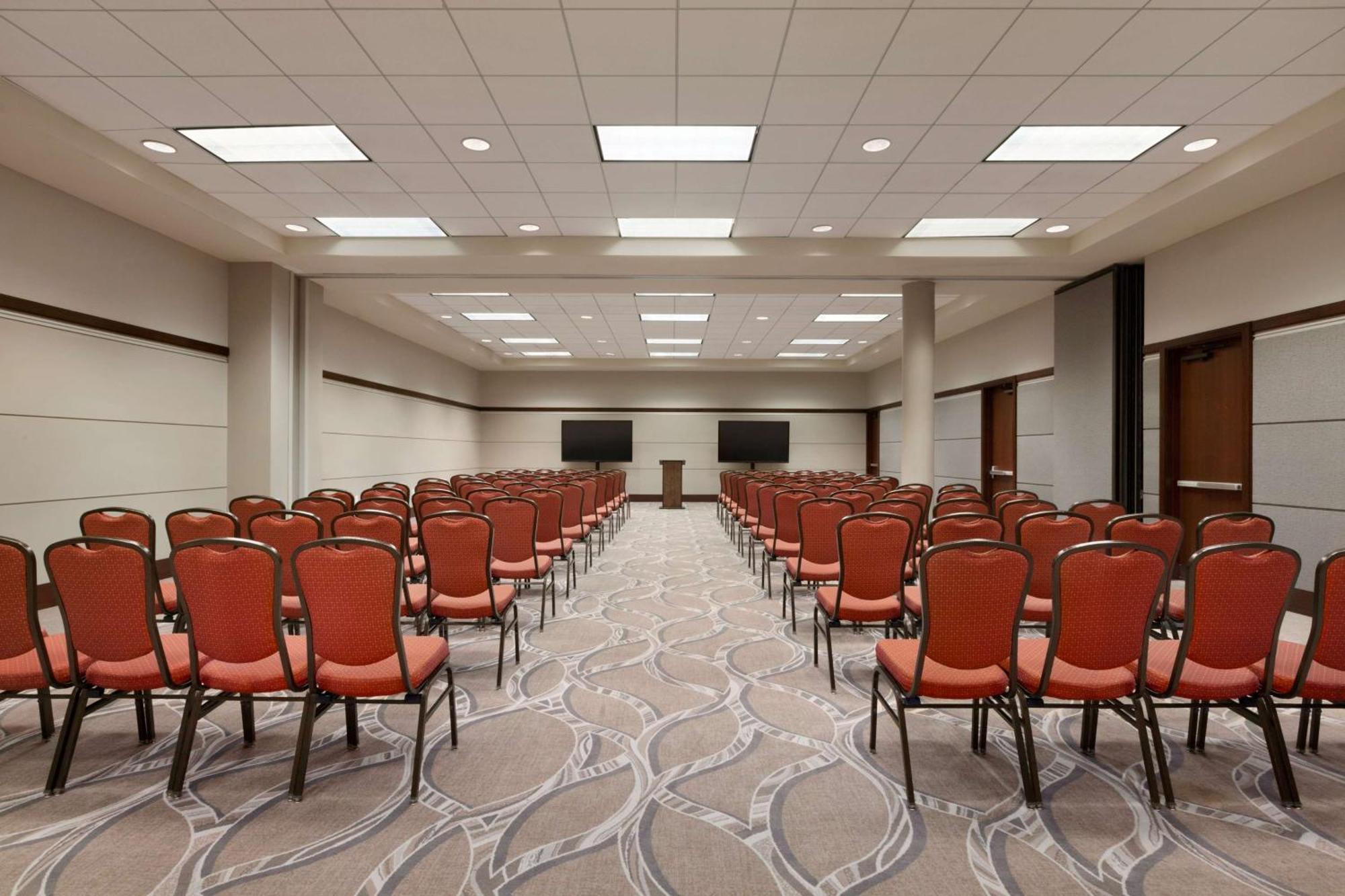 Embassy Suites North Charleston Airport Hotel Convention Bagian luar foto