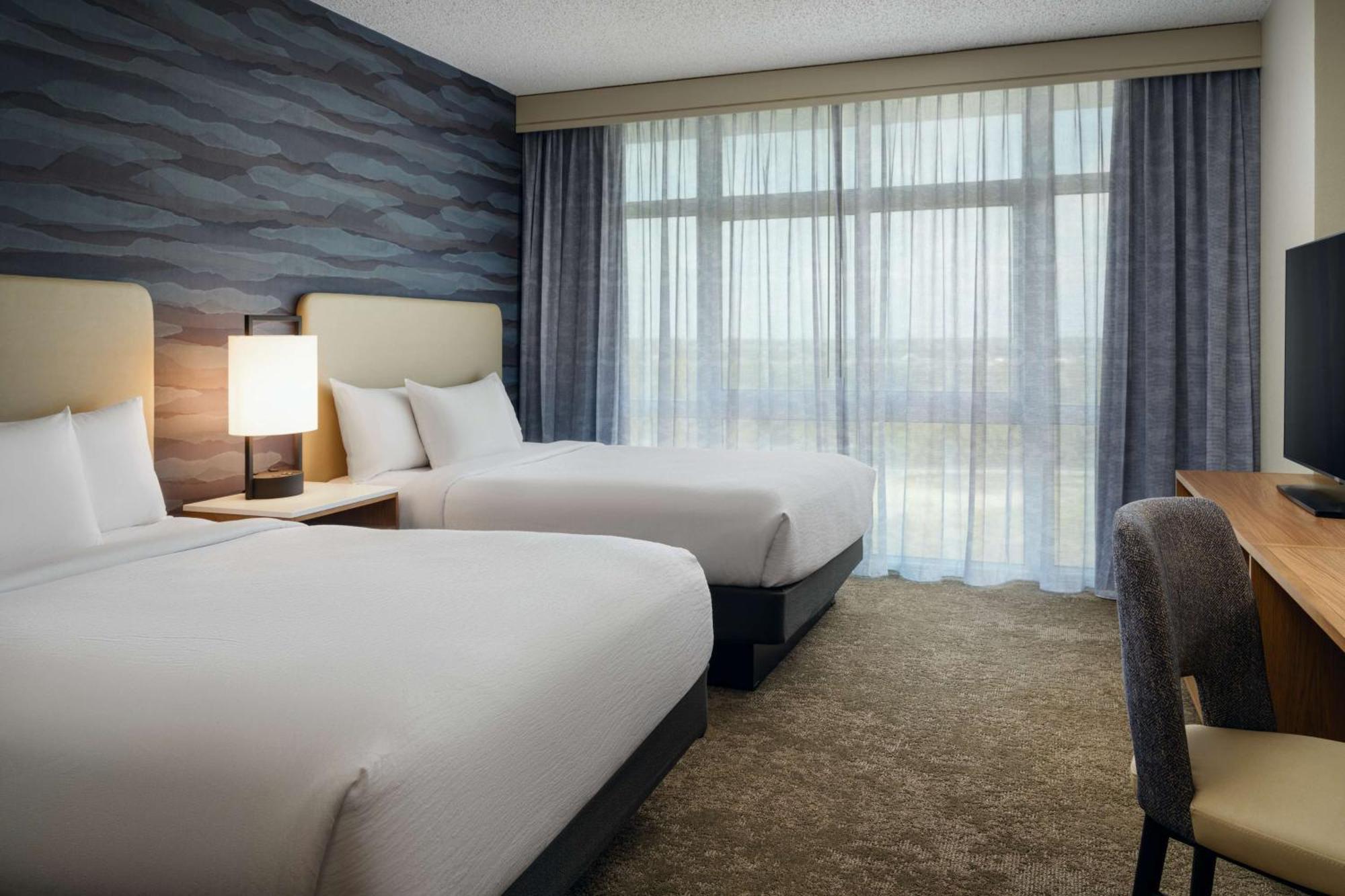 Embassy Suites North Charleston Airport Hotel Convention Bagian luar foto